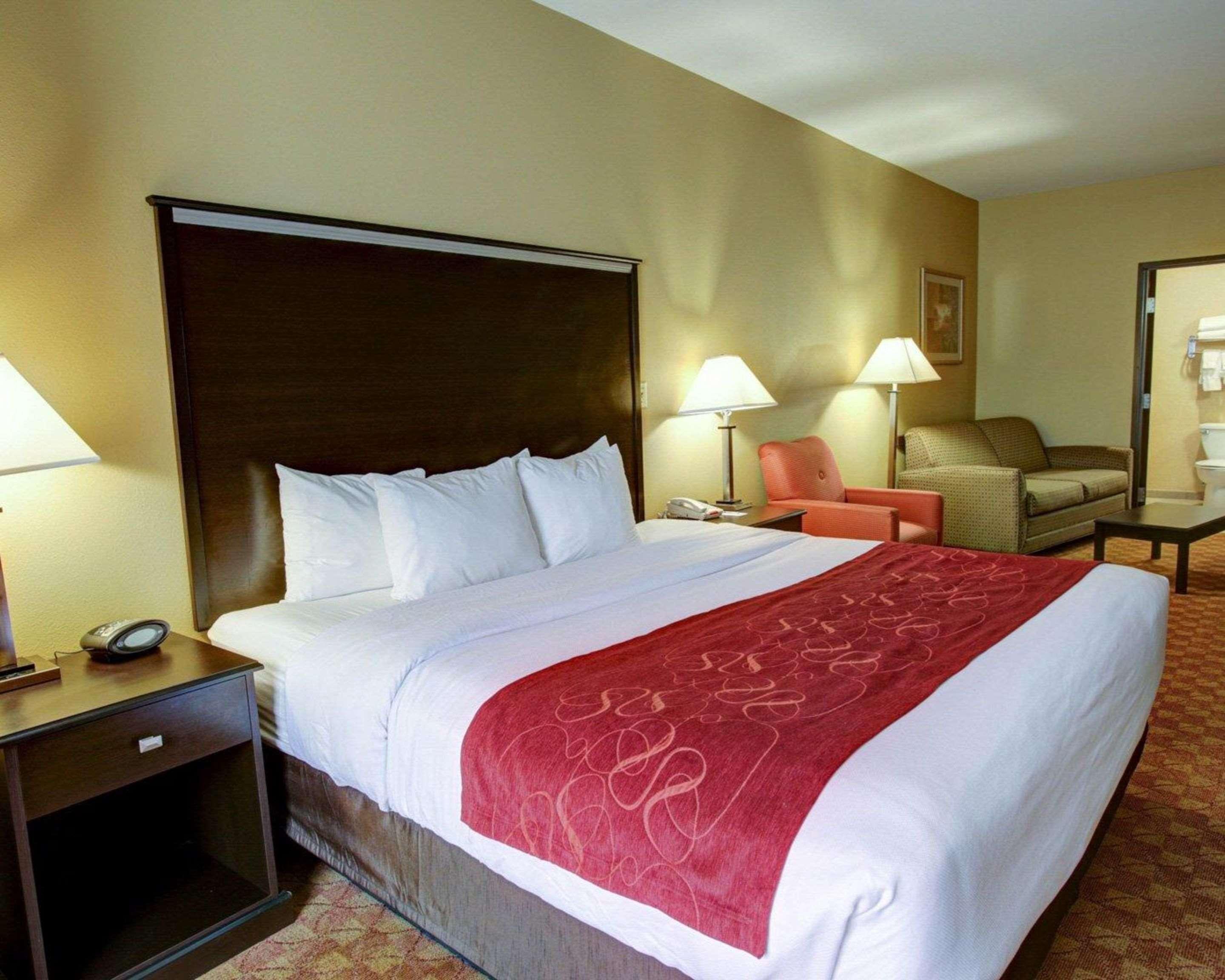 Comfort Suites Old Town Spring Exteriér fotografie