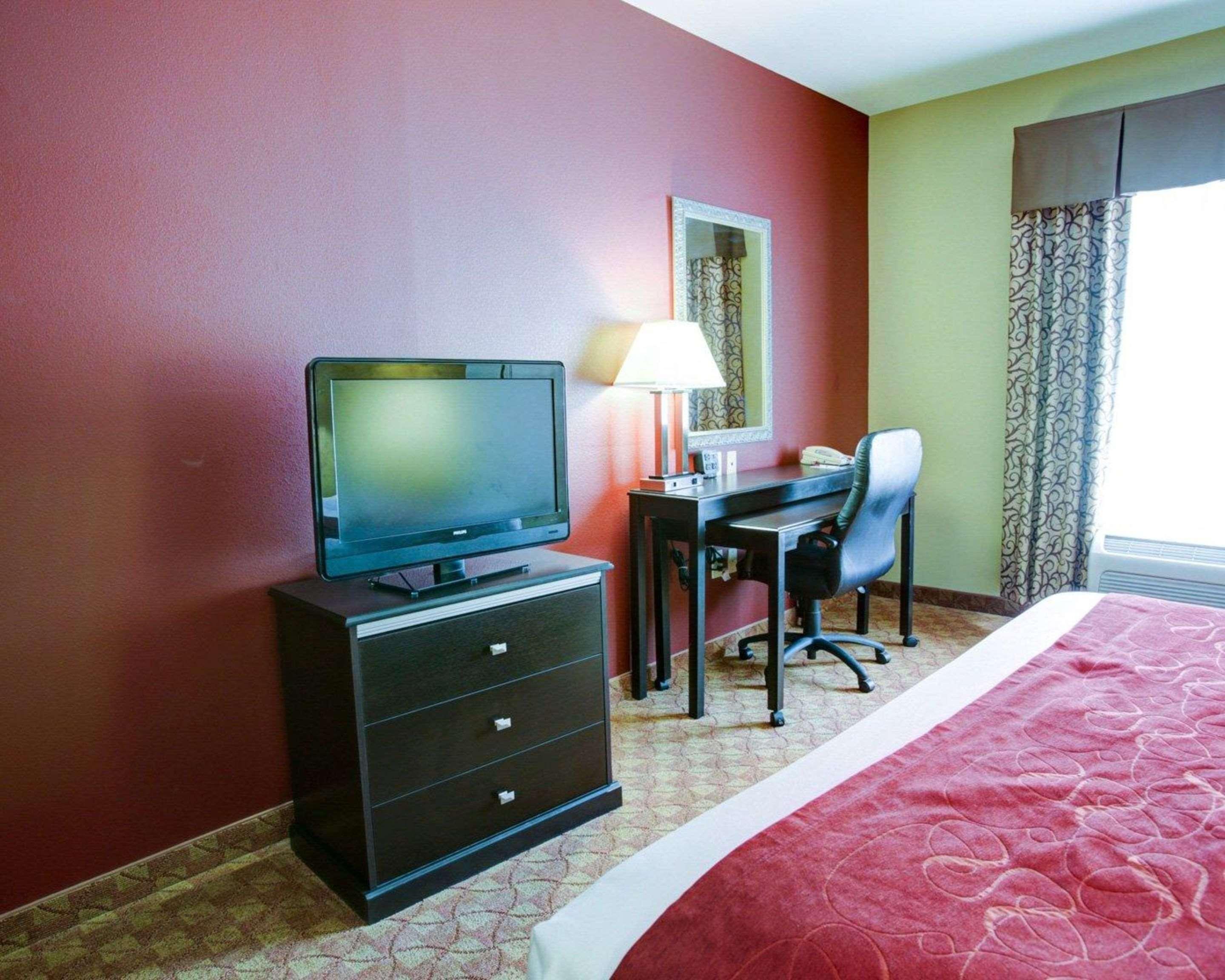 Comfort Suites Old Town Spring Exteriér fotografie
