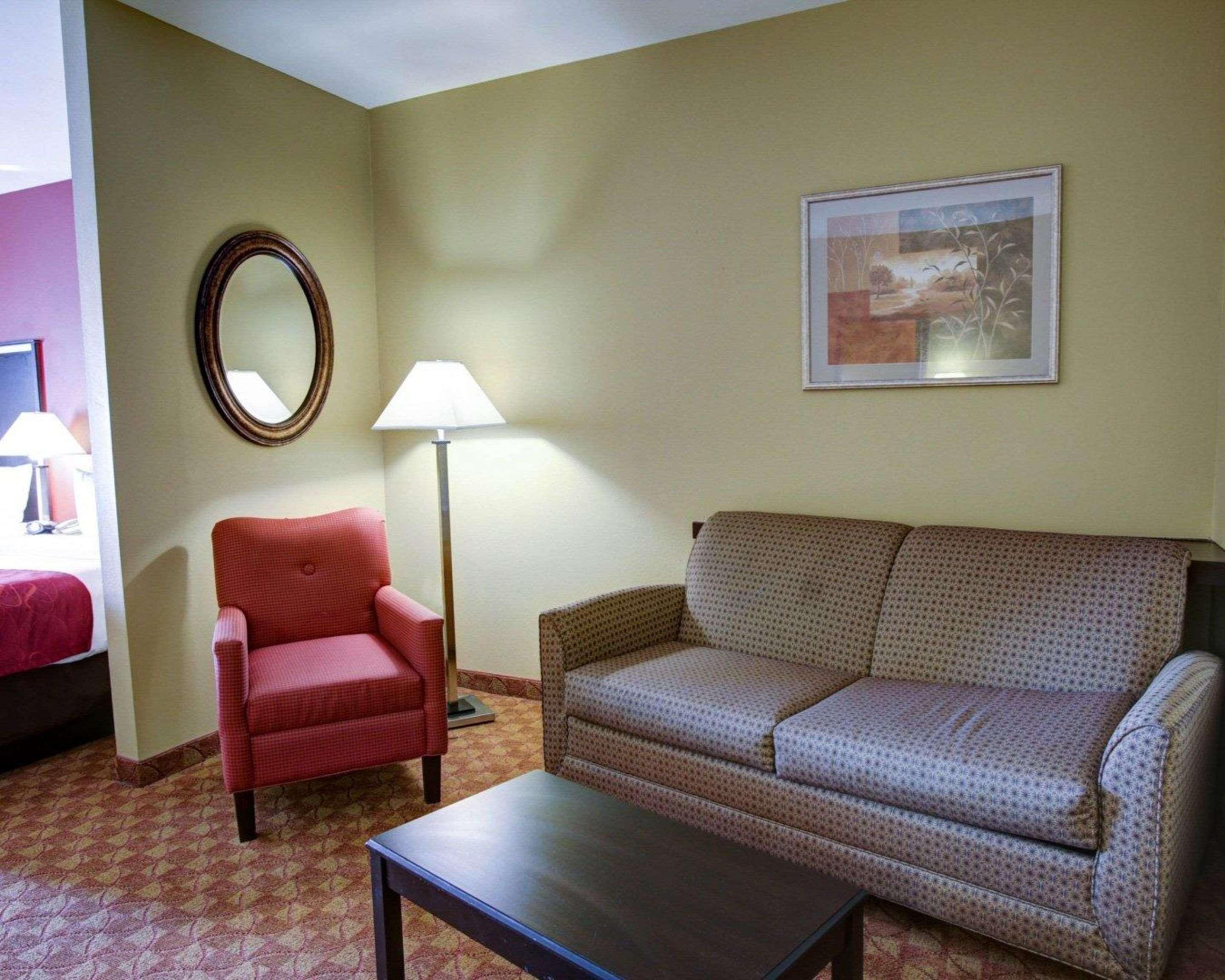 Comfort Suites Old Town Spring Exteriér fotografie