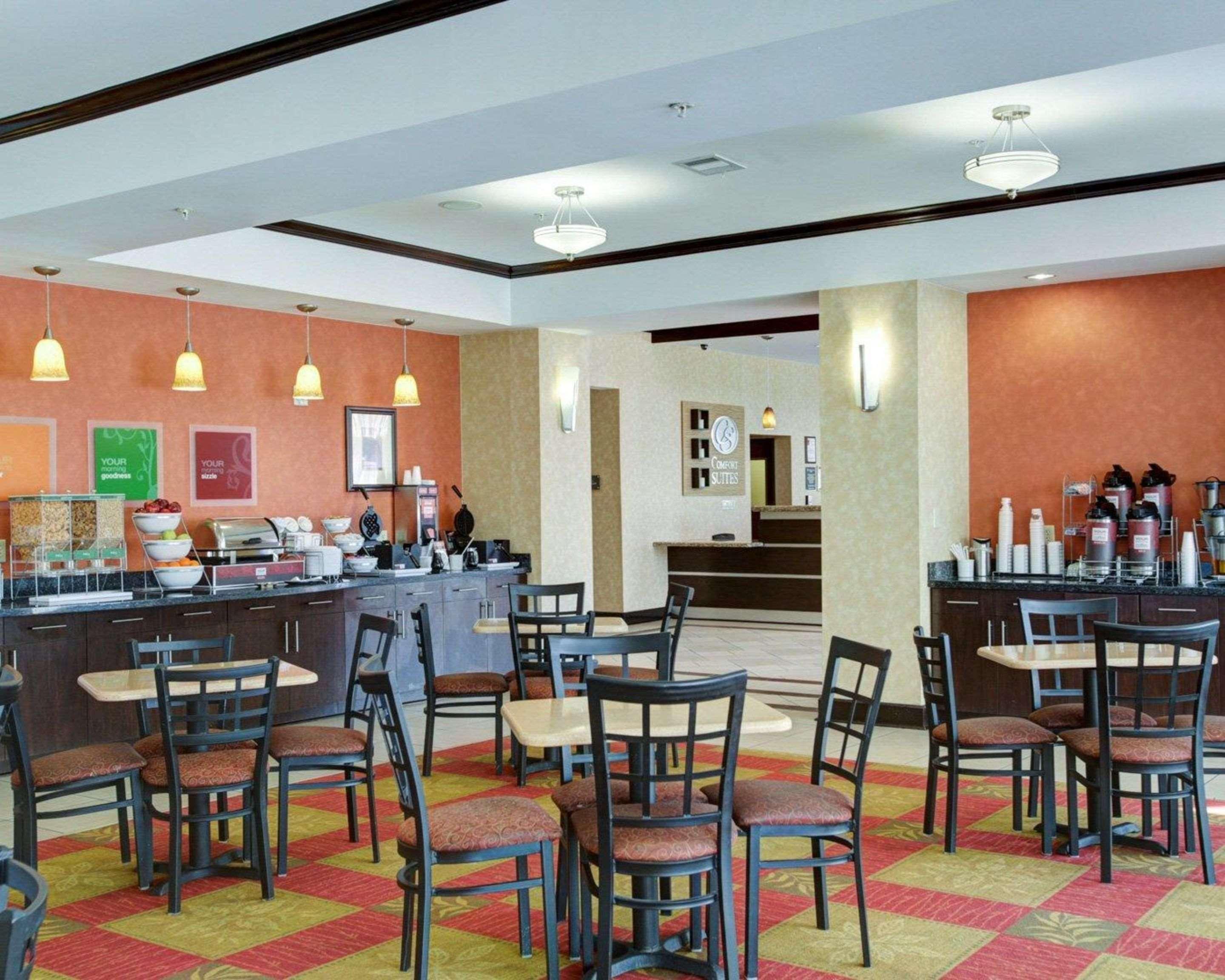 Comfort Suites Old Town Spring Exteriér fotografie