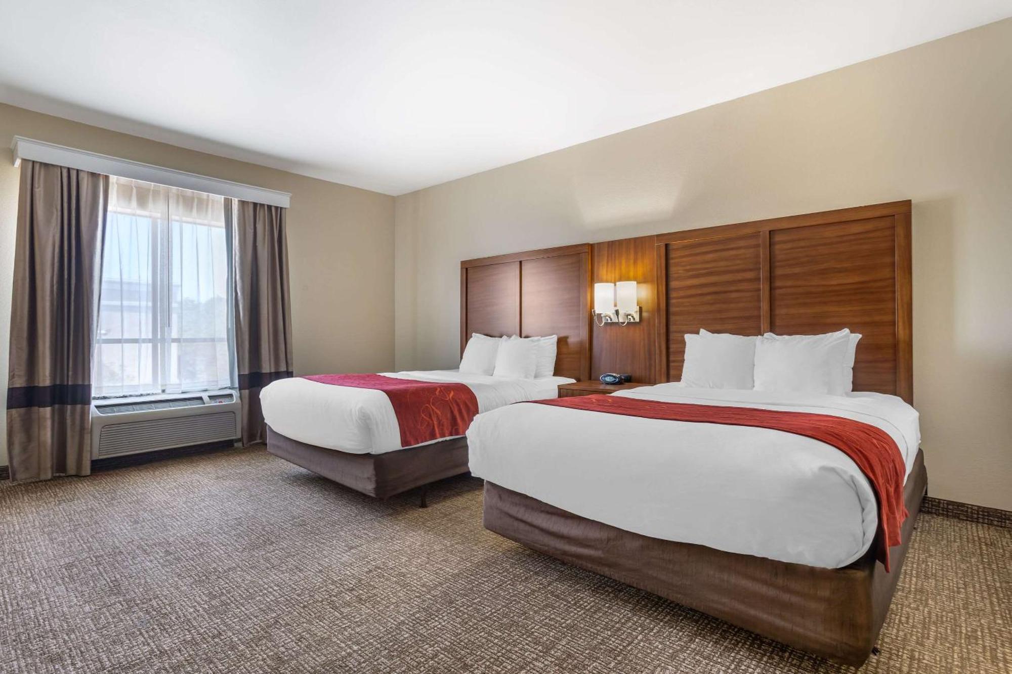 Comfort Suites Old Town Spring Exteriér fotografie